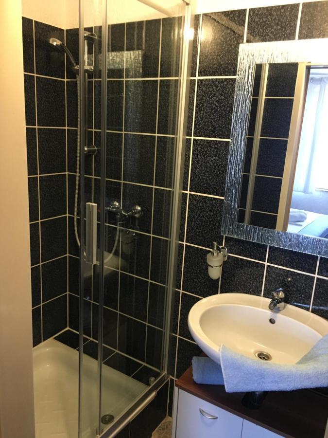 Apartments Zara Appartement *