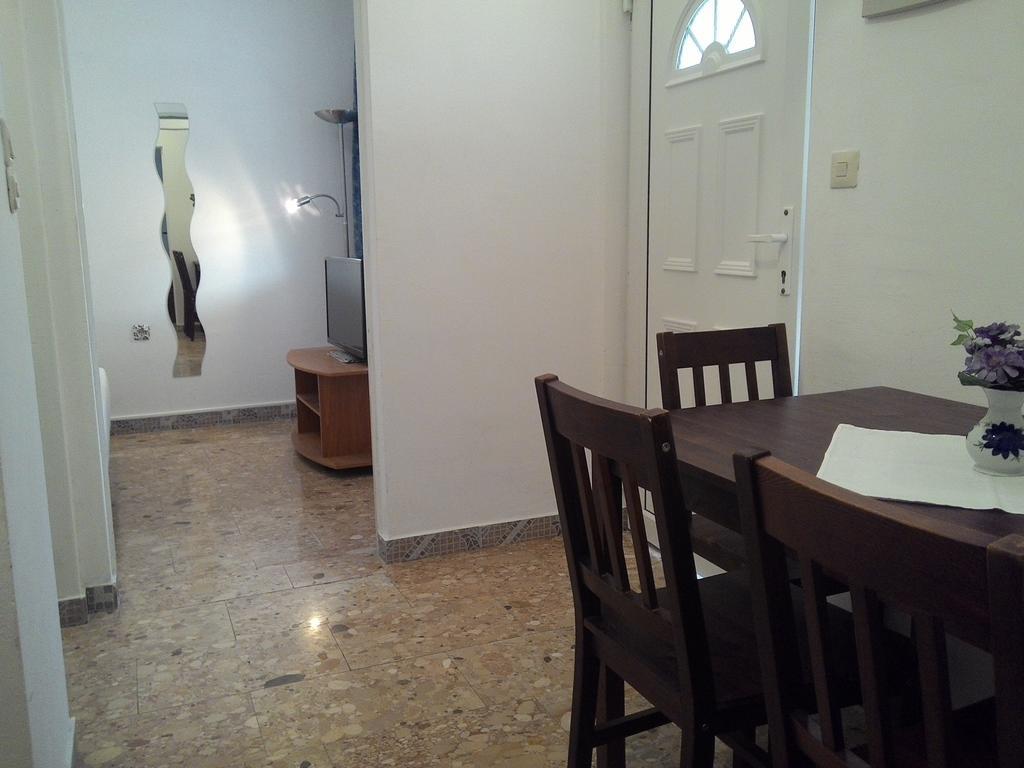 Apartment Apartments Zara Zadar